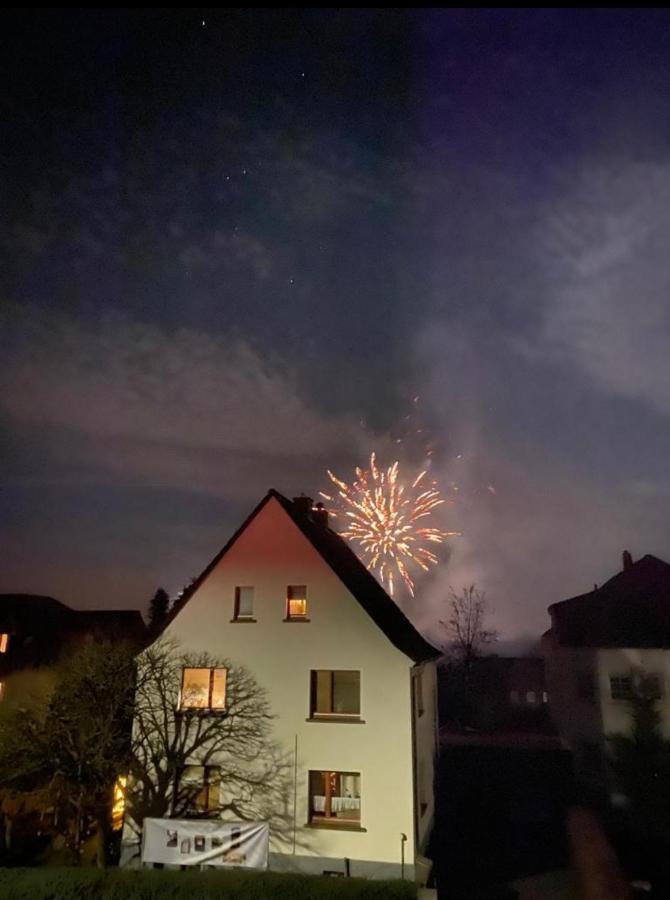 Ferienwohnung Im Garten Eden Grunberg Bagian luar foto
